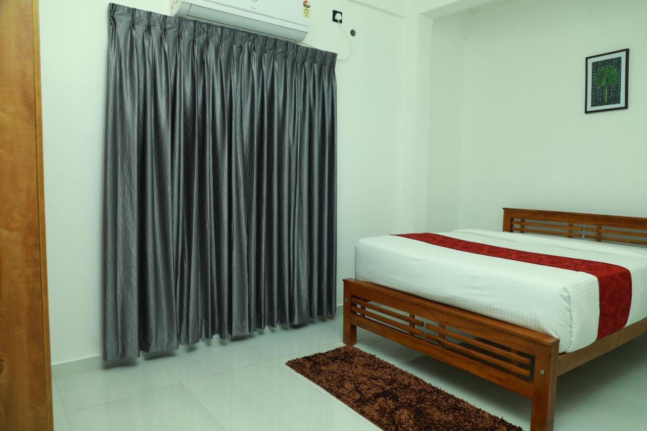 Achoos Residency Hotel Tiruvalla Luaran gambar