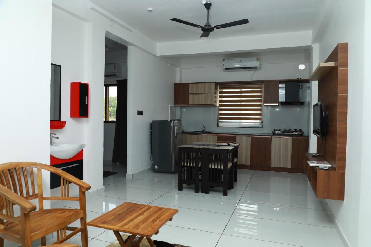 Achoos Residency Hotel Tiruvalla Luaran gambar