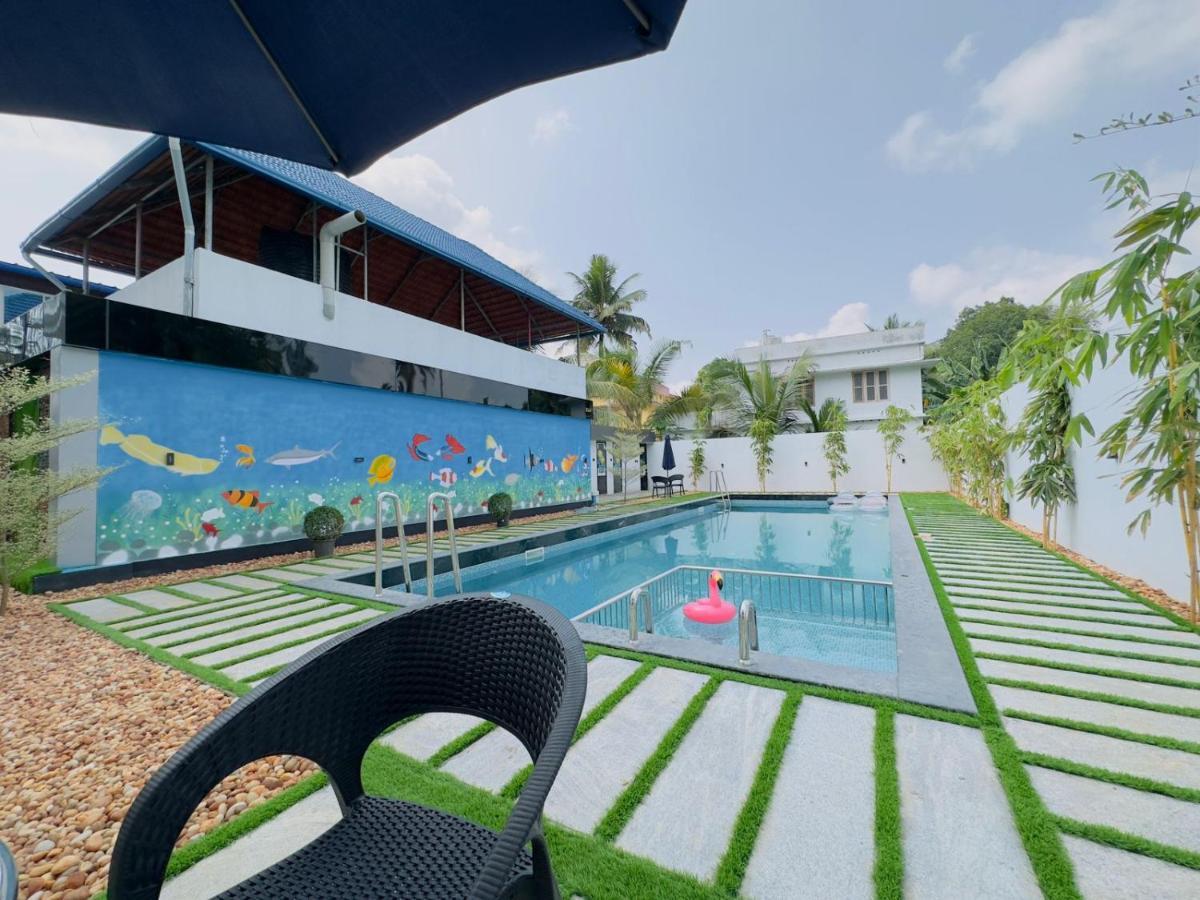 Achoos Residency Hotel Tiruvalla Luaran gambar