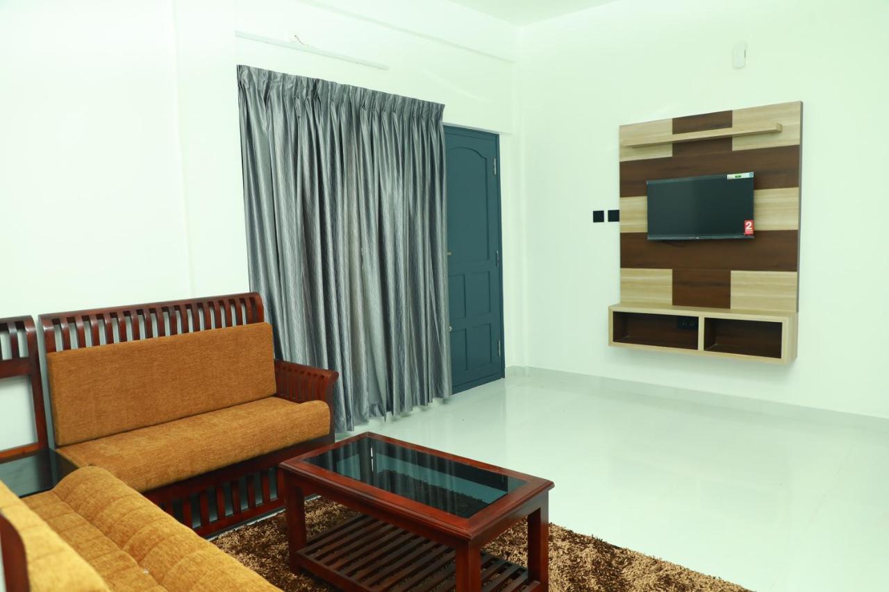 Achoos Residency Hotel Tiruvalla Luaran gambar