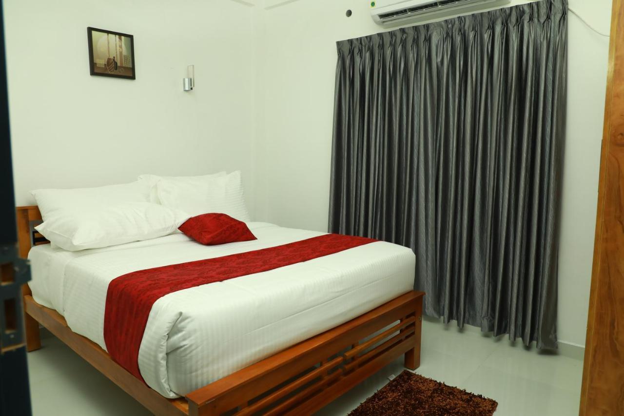 Achoos Residency Hotel Tiruvalla Luaran gambar