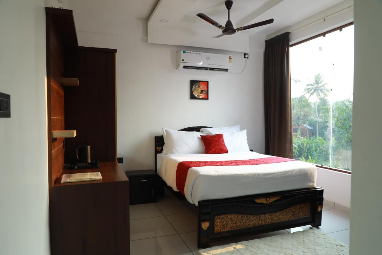 Achoos Residency Hotel Tiruvalla Luaran gambar