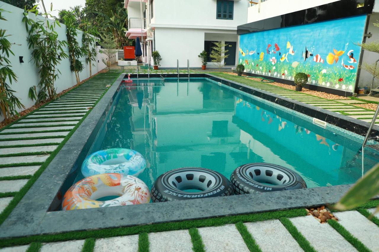 Achoos Residency Hotel Tiruvalla Luaran gambar